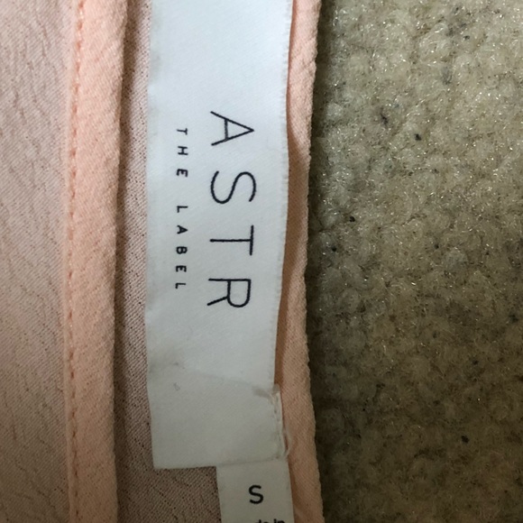 ASTR rose gold cold shoulder open back blouse - Picture 5 of 5